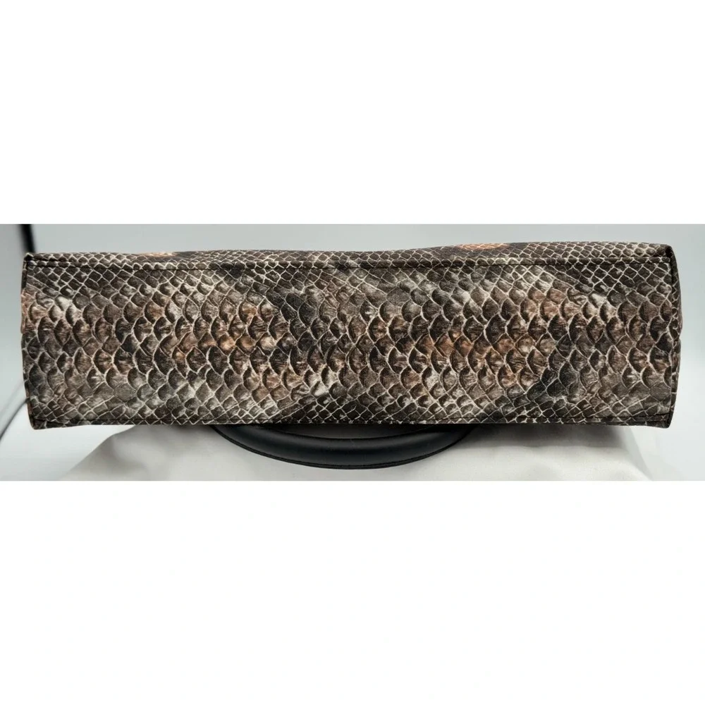 Chris's Stuff Wine Clutch NEW With Tags - SKU# 3021-BR - 15 in x 6 in